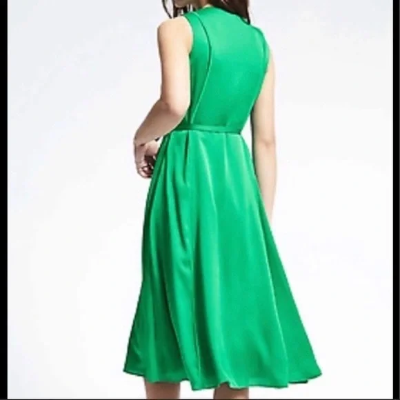 Banana Republic Green Midi Wrap Dress - Picture 8 of 9